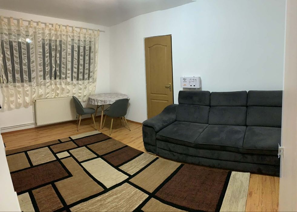 Inchiriez apartament 2 camere