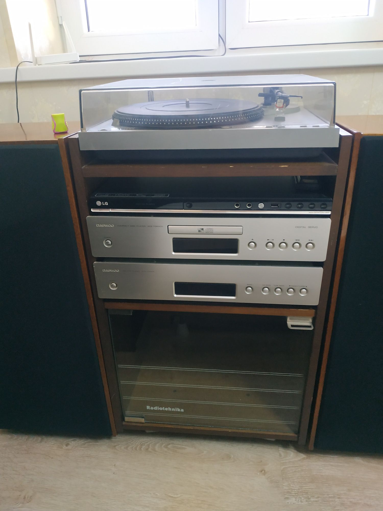Сд проигрыватель и Тюнер  ACS-7000