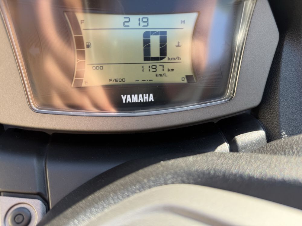 Yamaha N-max 2024