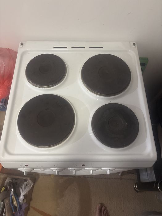 Электрическая плита