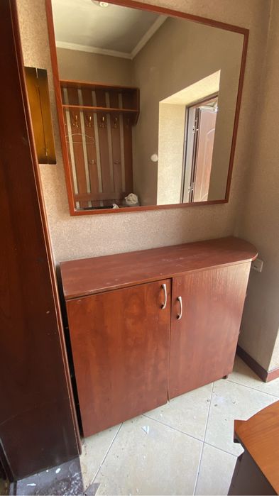 Тумба для обуви с зеркалом