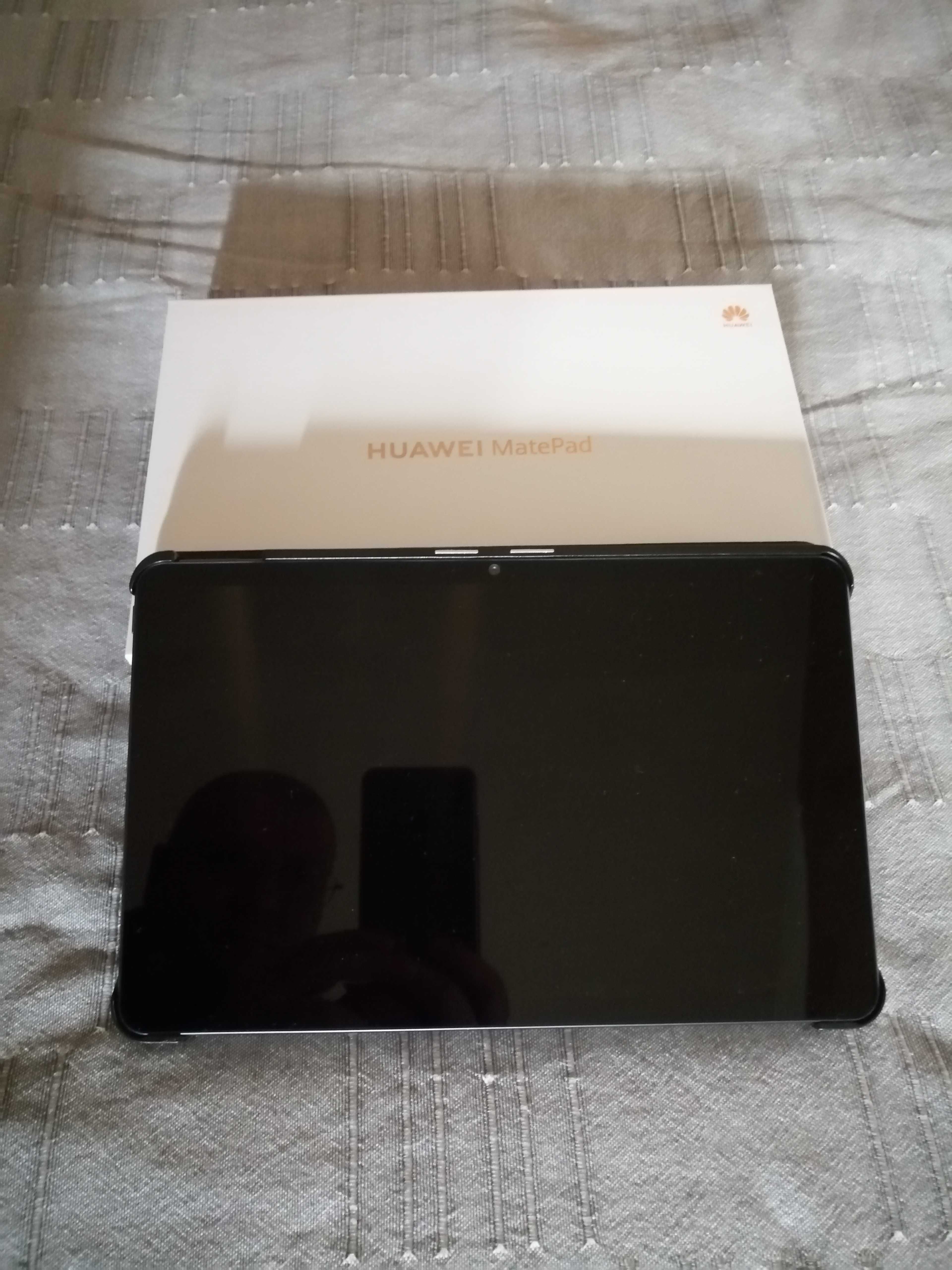 Продавам нов таблет Huawei MatePad (2021), 10.4", 4GB RAM, 64GB...