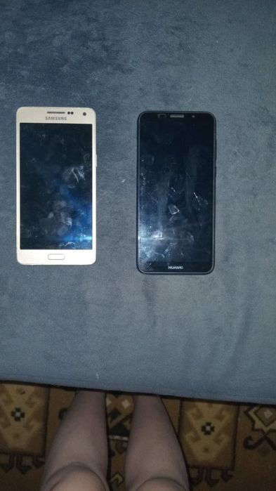 Продам 2 телефона,не дорого