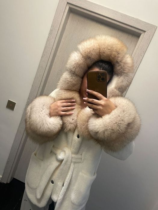 Blăniță vulpe și alcantara