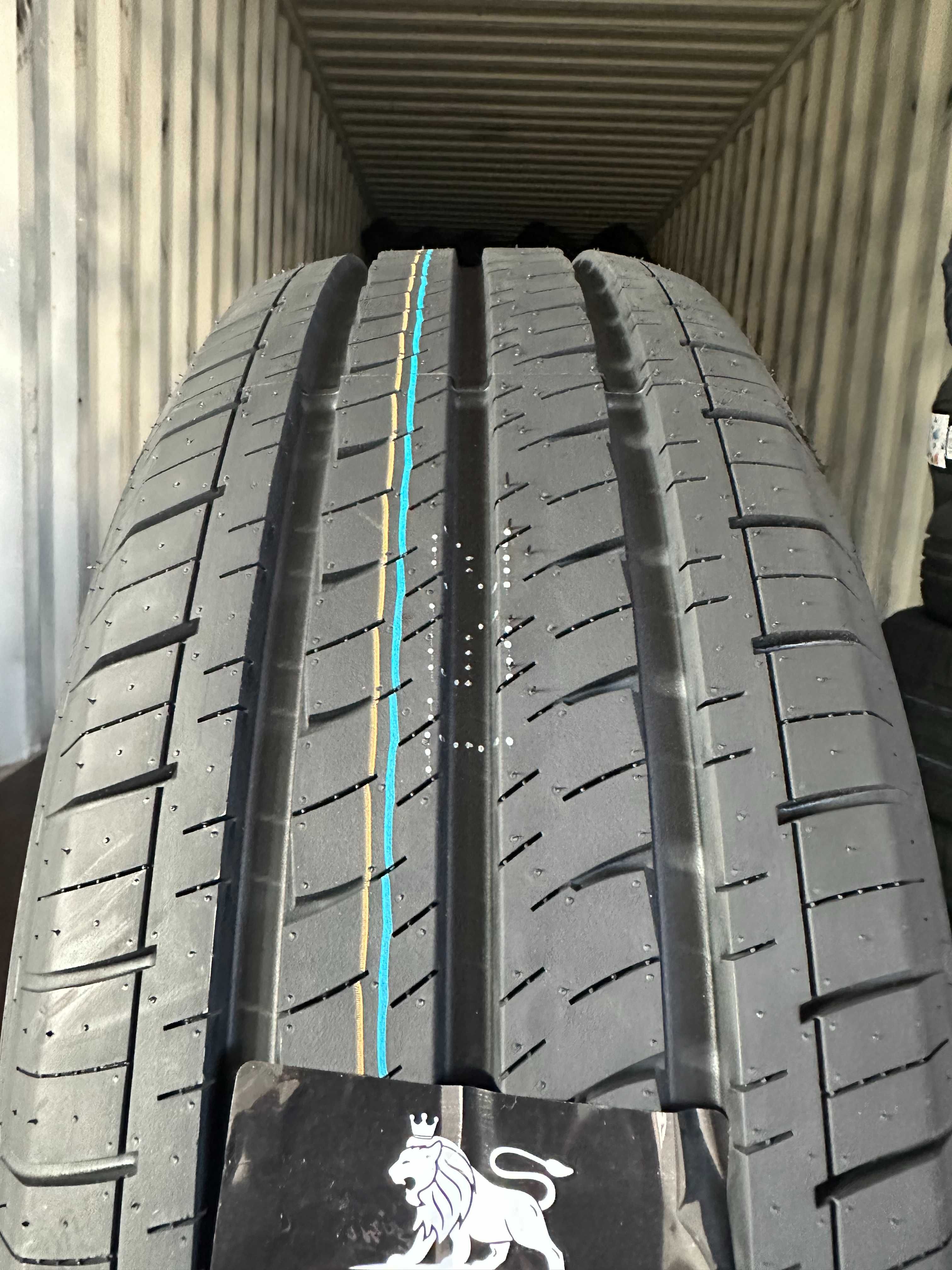 Нови Летни Бусови Гуми Arivo Transito 235/65R16C 115/113R Нов Doт