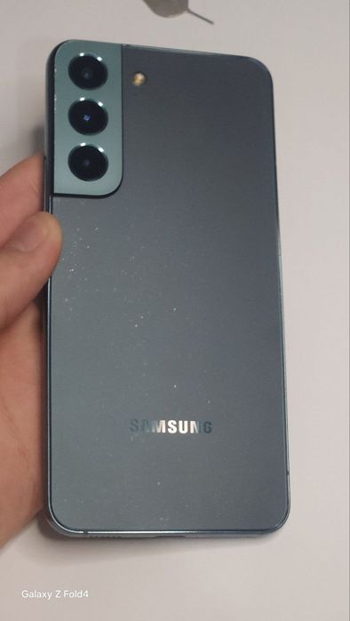 Samsung S22    5G 8/256gb
