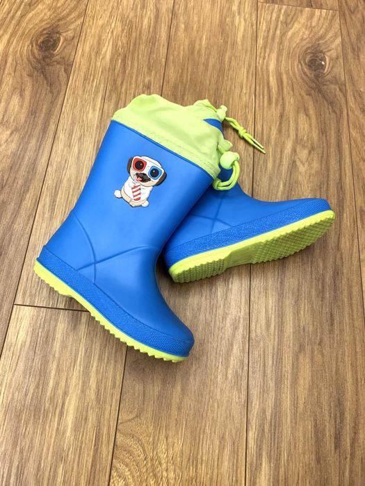 Детски обувки и боти 26 размер.