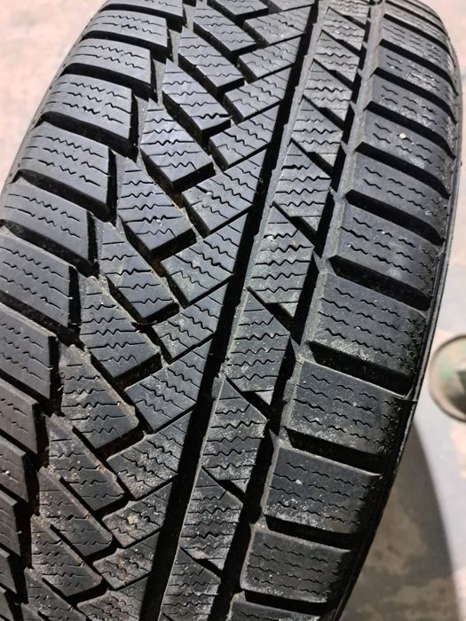 2 anvelope iarnă 205 50 r17 Continental