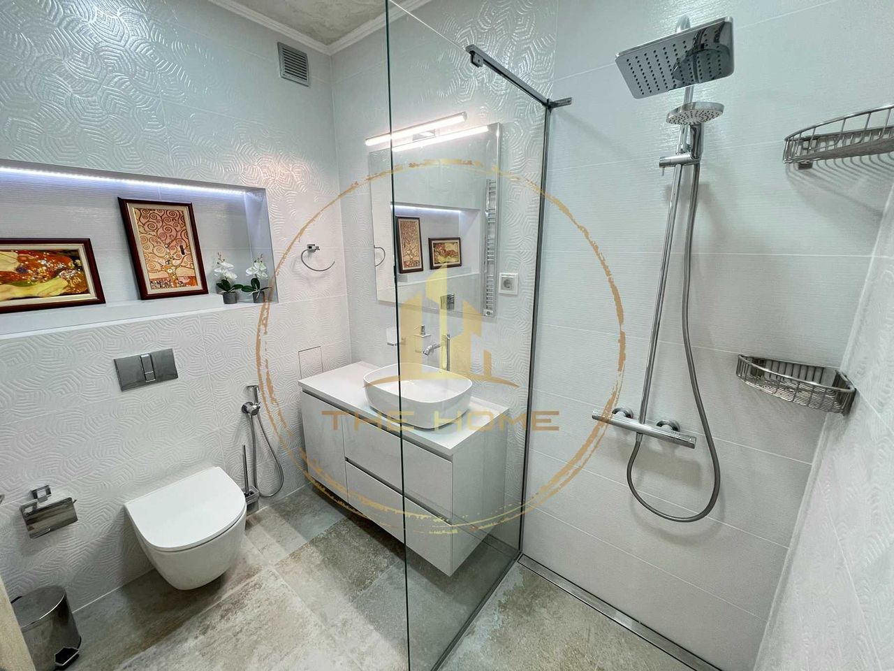 Дава се под наем Двустаен апартамент в Варна, Бриз - 70 кв.м за 1000 € - Снимка #8