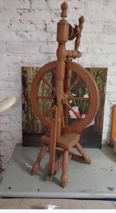 Прялка город,,Форма для выпечки,утюг , покрывало