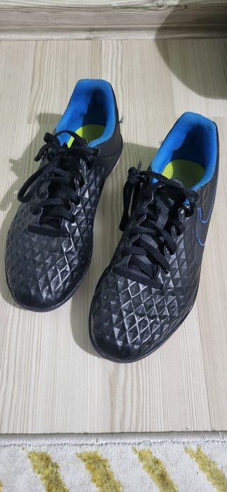 Nike Tiempo fotbal sintetic 38 24 cm