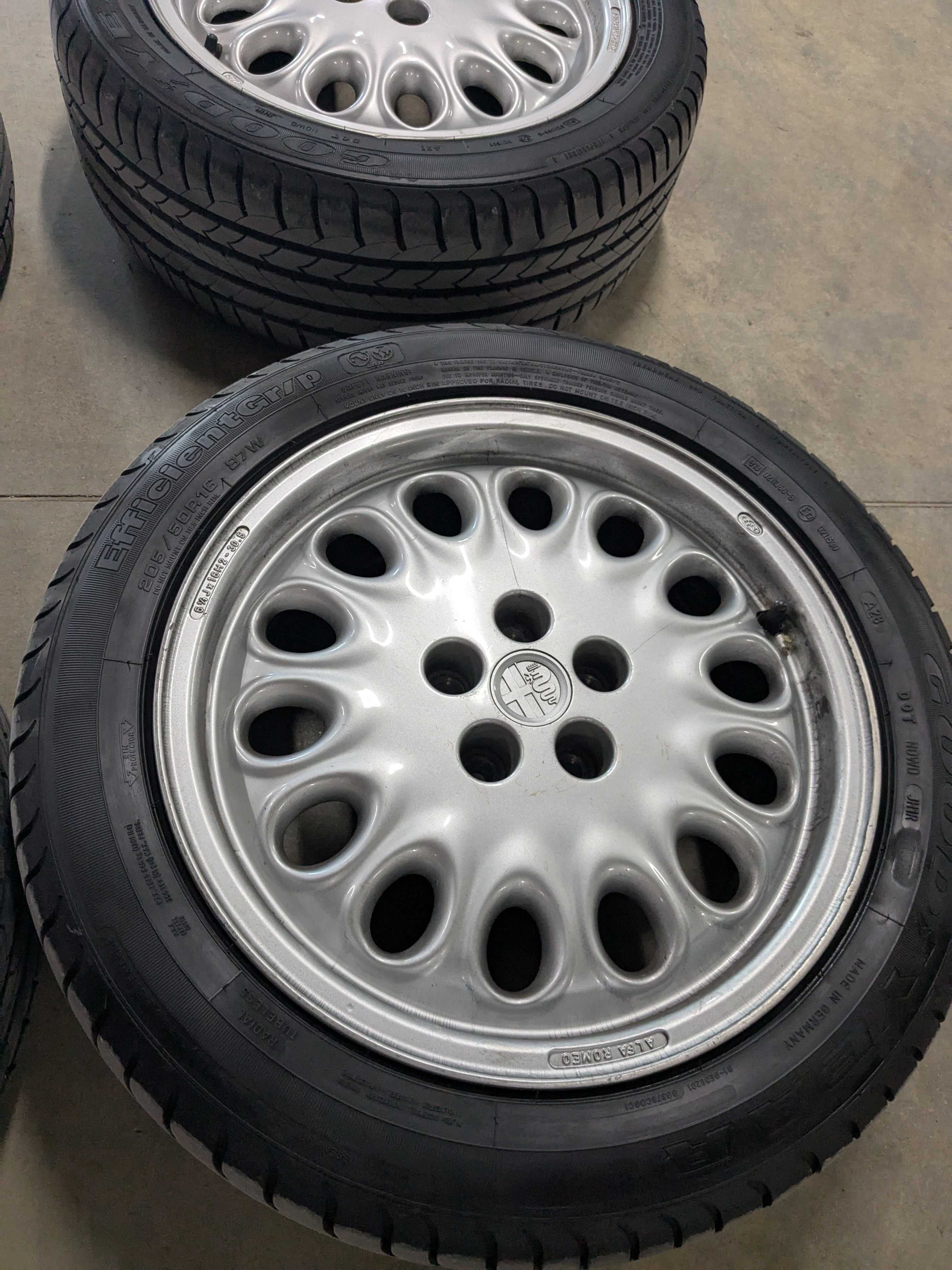 Джанти Alfa Romeo 16 5x98 с летни гуми Good year 205/50/16