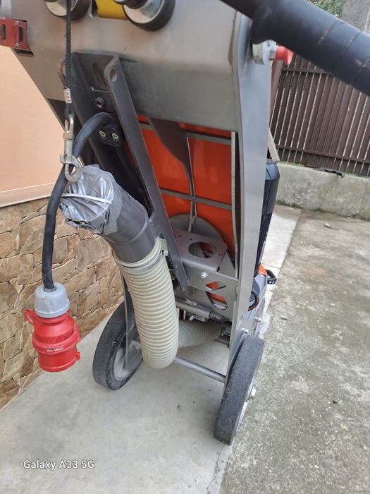 Vând slefuitor husqvarna