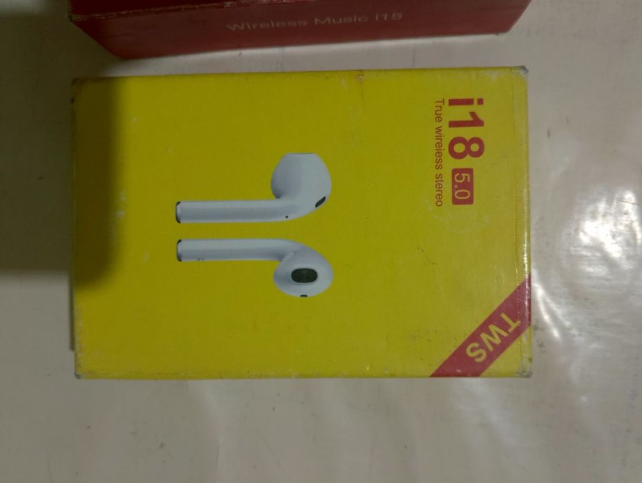 Беспроводные наушники i18,i15