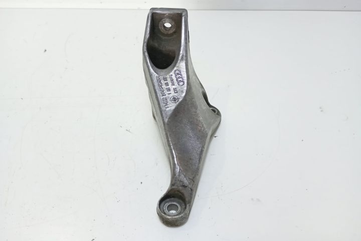 Suport motor stanga 8E0199307S Audi A4 B7