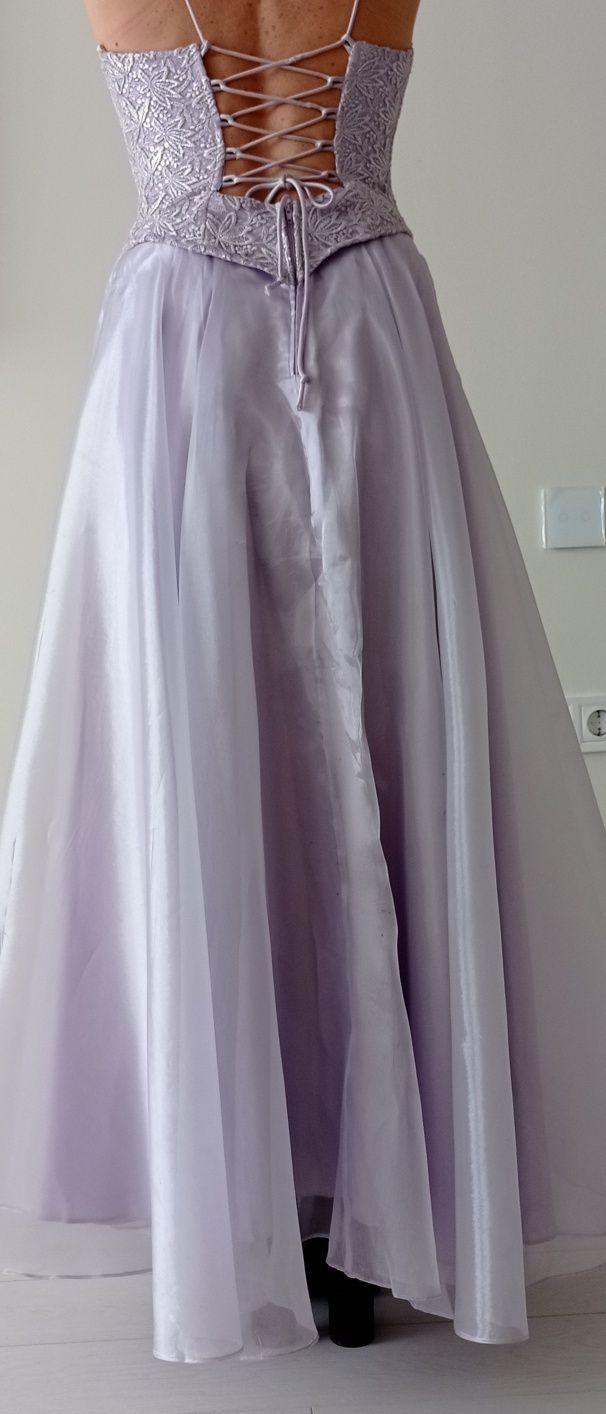 Бална рокла violet