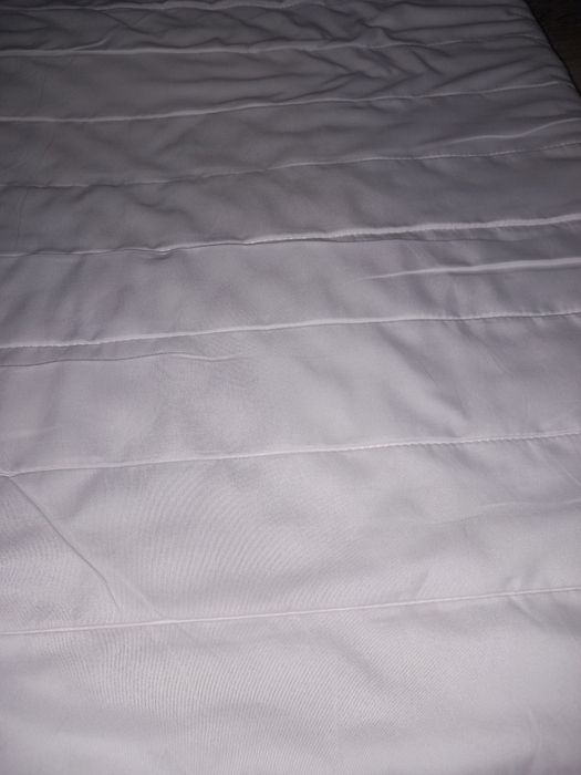 Saltea superioara (Topper) 90x200x4 cm  PLUS T50 DREAMZONE, JYSK