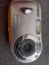 Продавам фотоапарат SONY Cuber-shot (made in Japan)