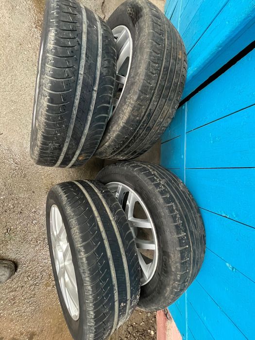 Anvelope Volkswagen Golf