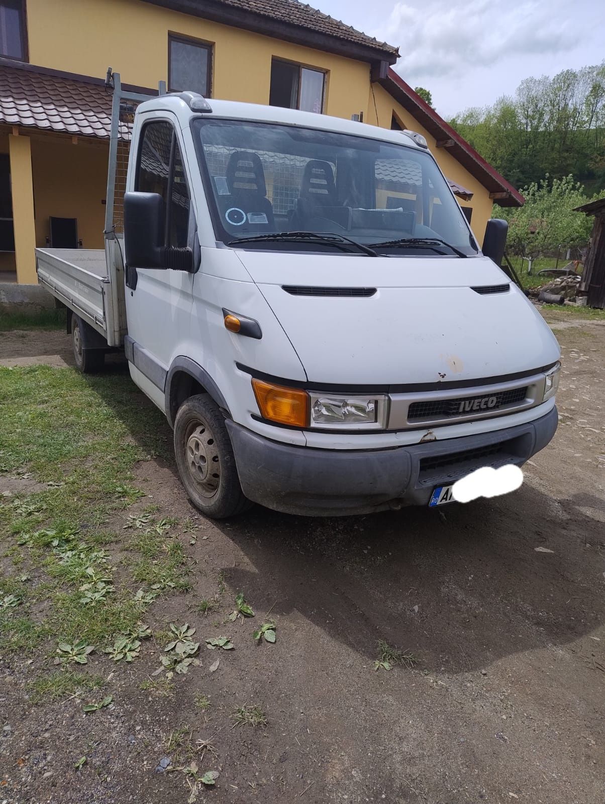 Vând iveco daily