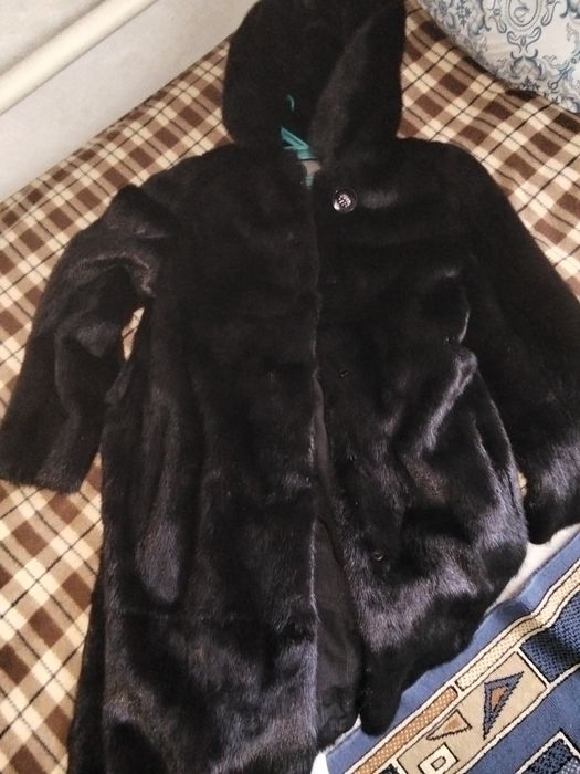 Продам шубу норковая