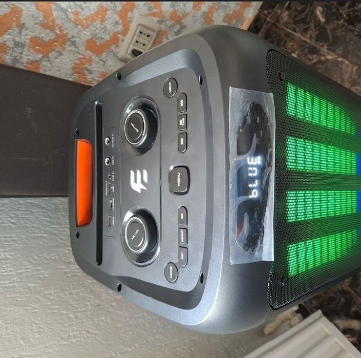 Vând urgent boxă E boda