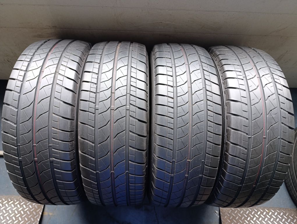 Patru anvelope de vara 235 65 16c Bridgestone Duravis dot 2023
