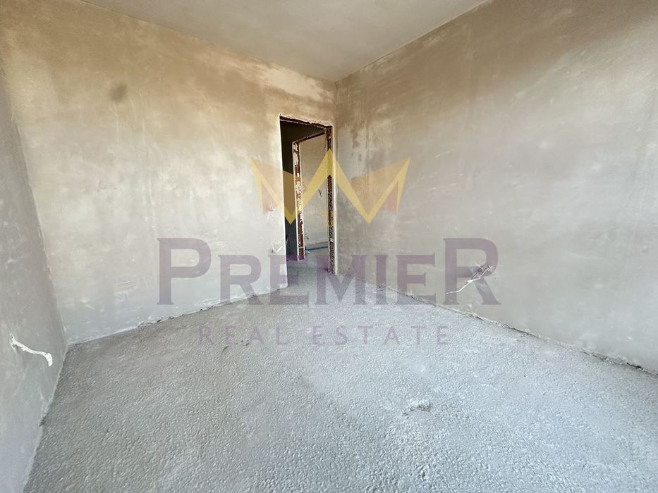 Продава се Тристаен апартамент в Варна, Виница - 107 кв.м за 1099 €/кв.м - Снимка #3