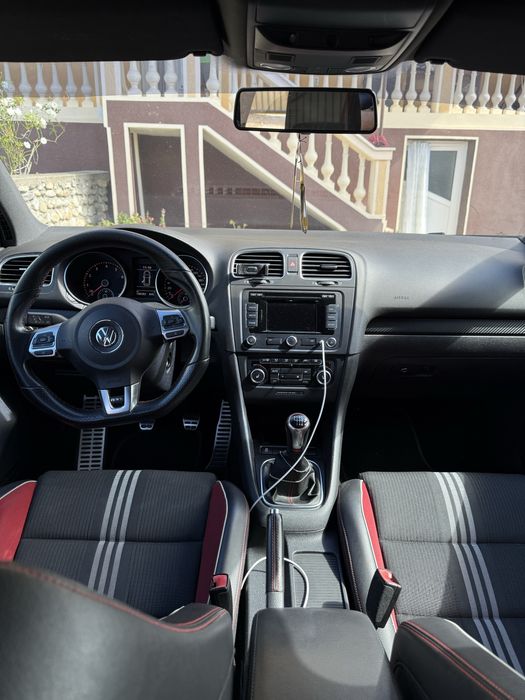 Golf 6 GTI Adidas Edition 2012