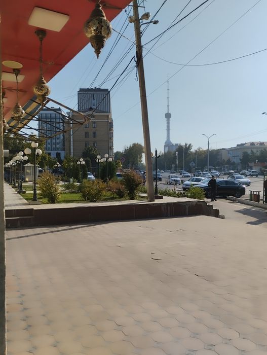 Продается дом у дороги