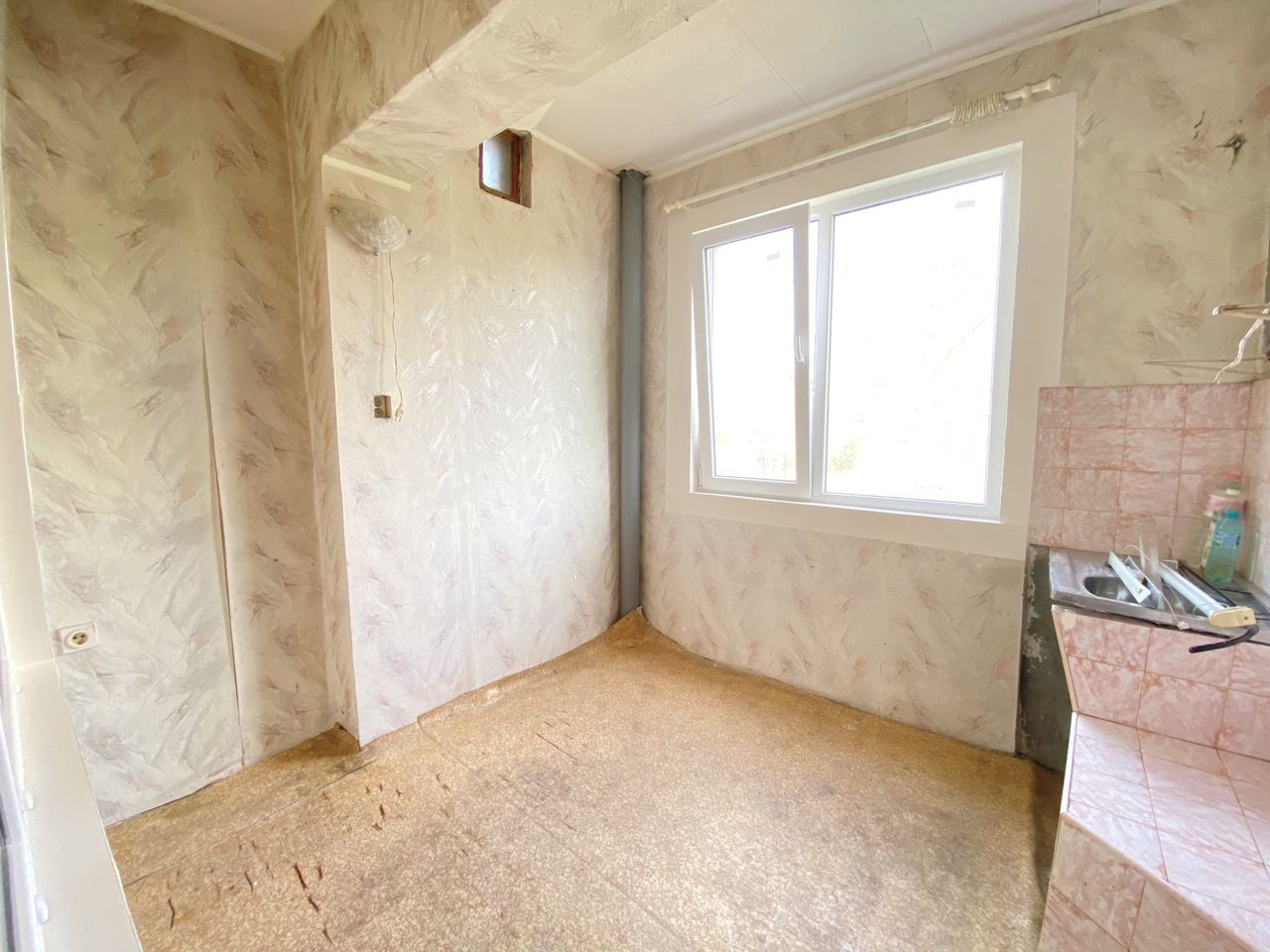 Продава се Двустаен апартамент в с. Айдемир, Област Силистра - 55 кв.м за 520 €/кв.м - Снимка #2