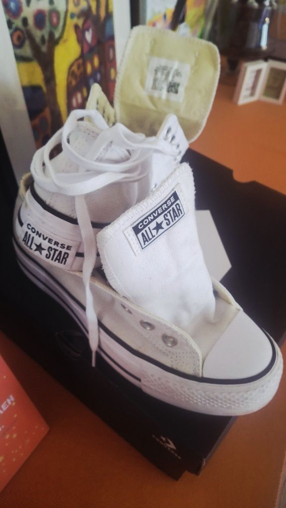 CONVERSE, от бързо растящи детски крачета