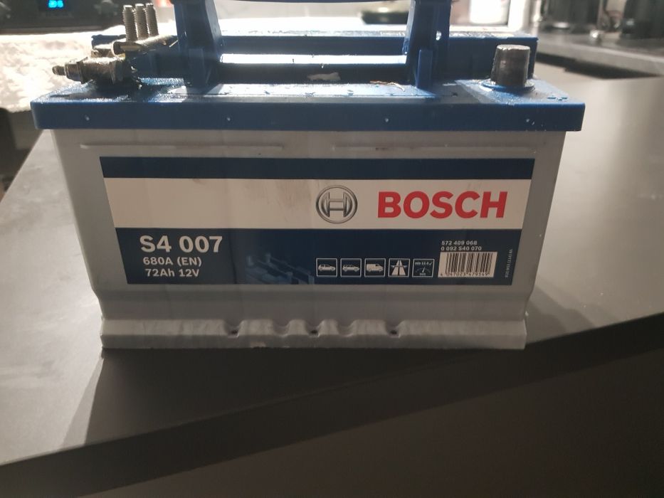 Baterie Bosch AGM 72 ah viata 100%
