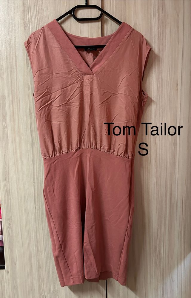 Красиви официални рокли по 11 лв всяка - Lucy Fashion, Zara, H&M