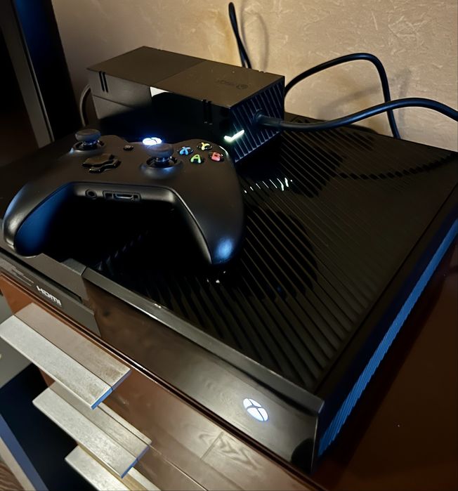 Xbox one 500GB+16 игри