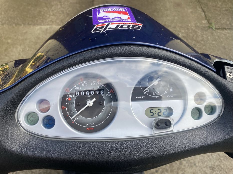 vand Piaggio fly