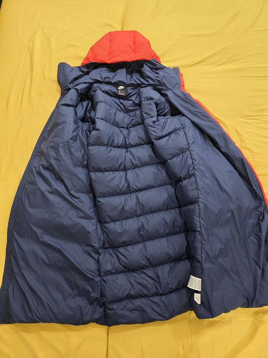 Geaca lunga Nike fotbal iarna L-XL ca noua