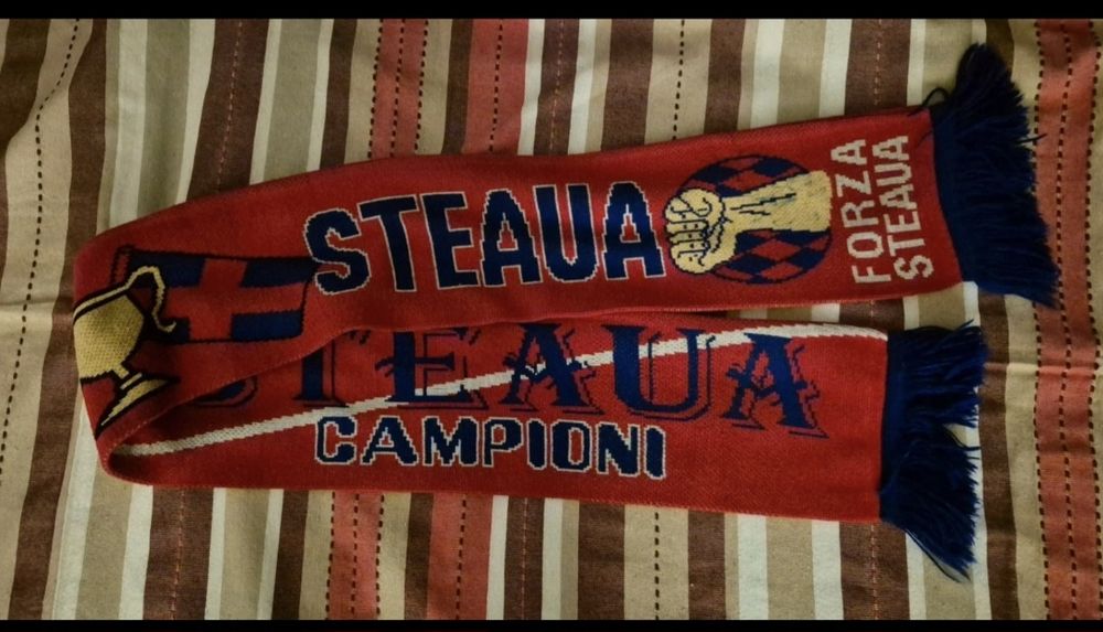 Fular Steaua vechi