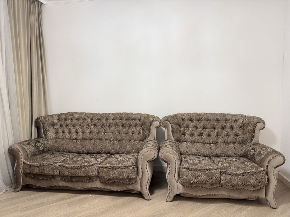 Диван и полудиван чистый и качественный