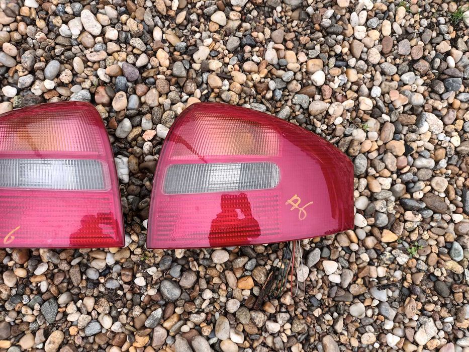 ляв и десен стоп за ауди а6 ц5 седан AUDI A6 C5