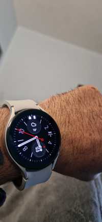 Samsung Galaxy Watch 4 
 44mm LTE.