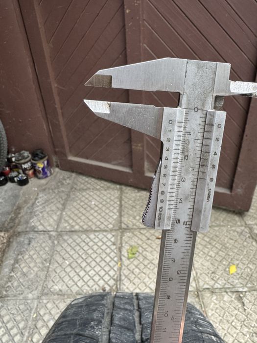 Зимни гуми 235/65/17