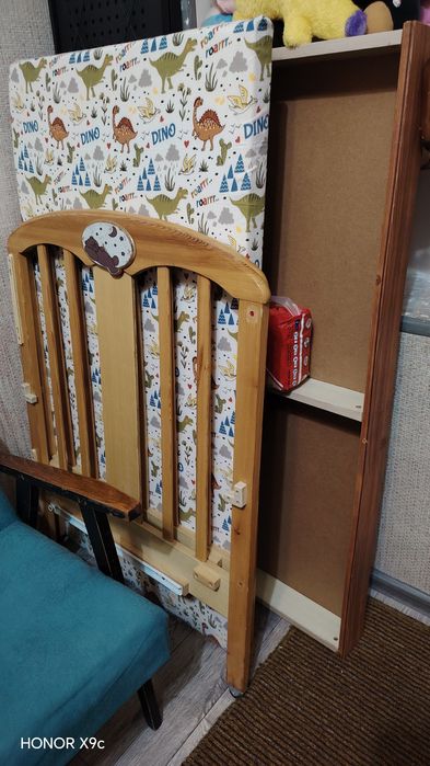 Продам  кроватку