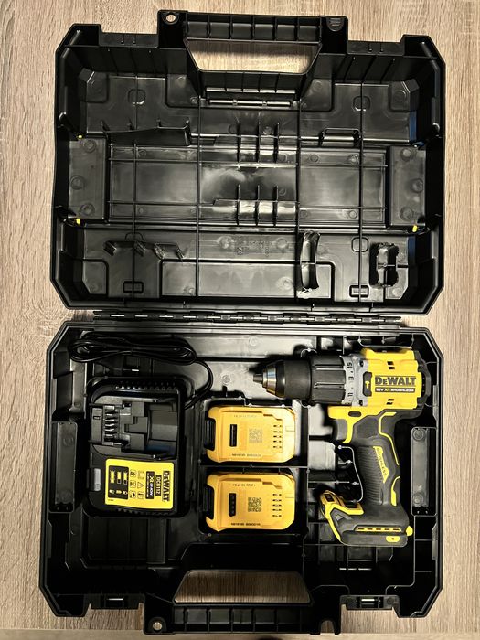 Акумулаторен ударен винтоверт DeWalt DCD805E2T