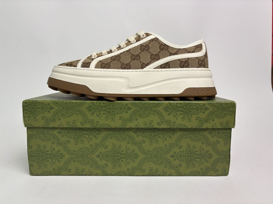 Обувки Gucci 41 номер