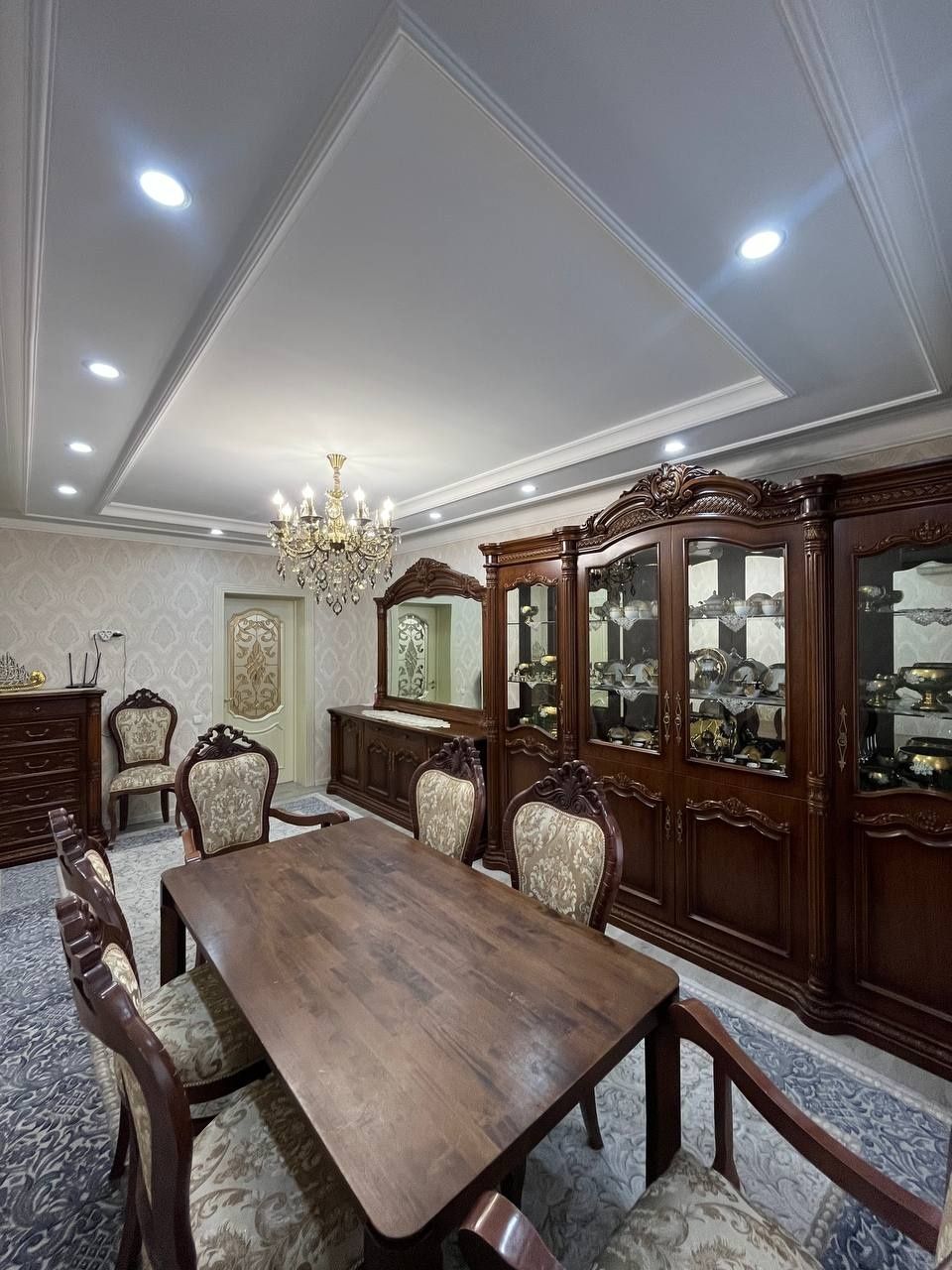 Yunusobod, metro Shahriston yaqinida 3 xonali uy sotiladi 82m²