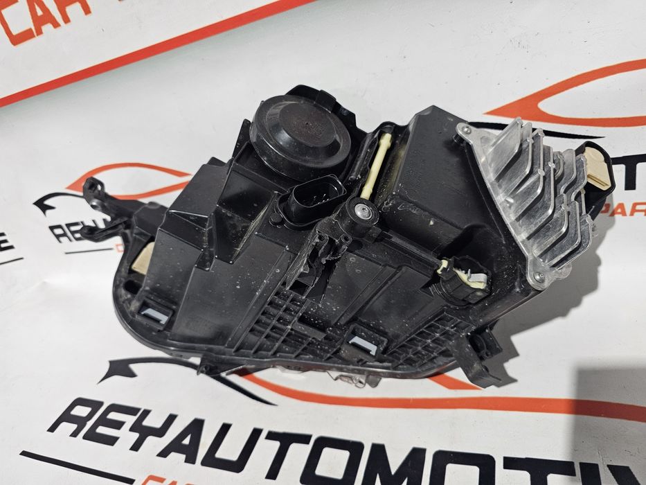 Far dreapta led VW T Roc Facelift dupa 2021 cod 2GA941006F