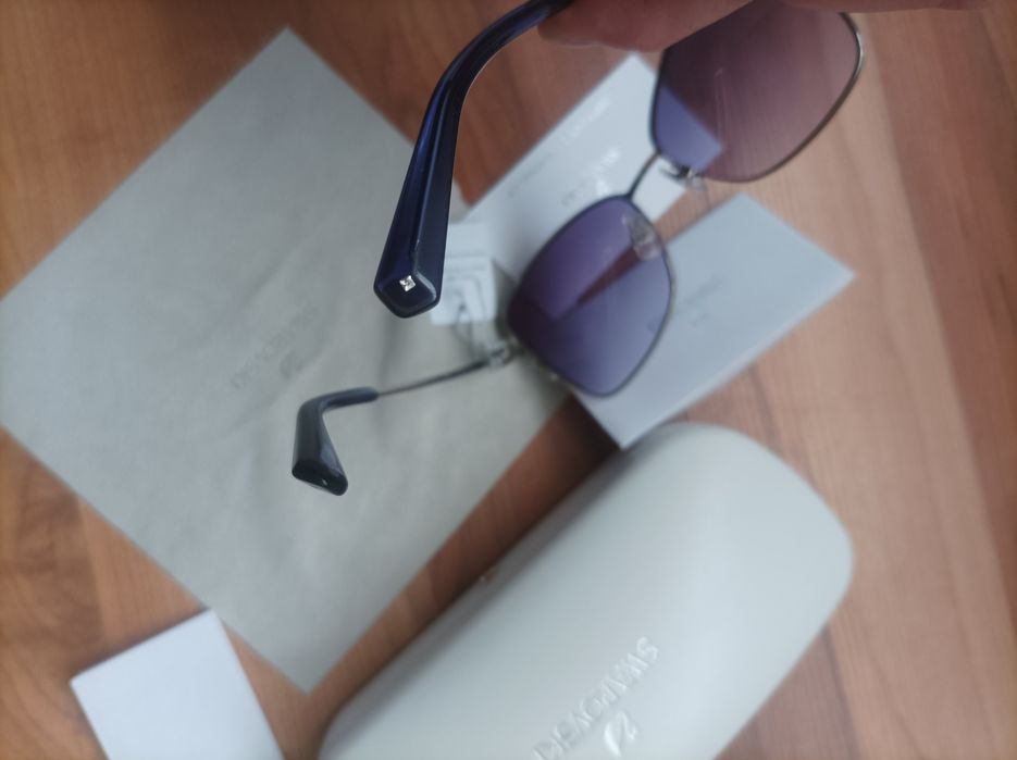 Swarovski нови оригинални слънчеви очила