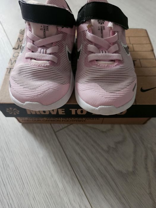 Маратонки Nike 22номер