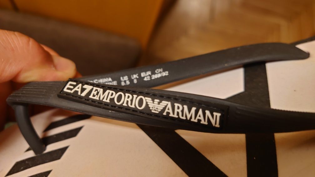 Armani джапанки N 42 8bsize
